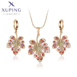 Xuping Jewelry New Arrival Trendy Fashion Серьги Light Gold Color Hoop Earrings for Women Girl Party Gift X001019741
