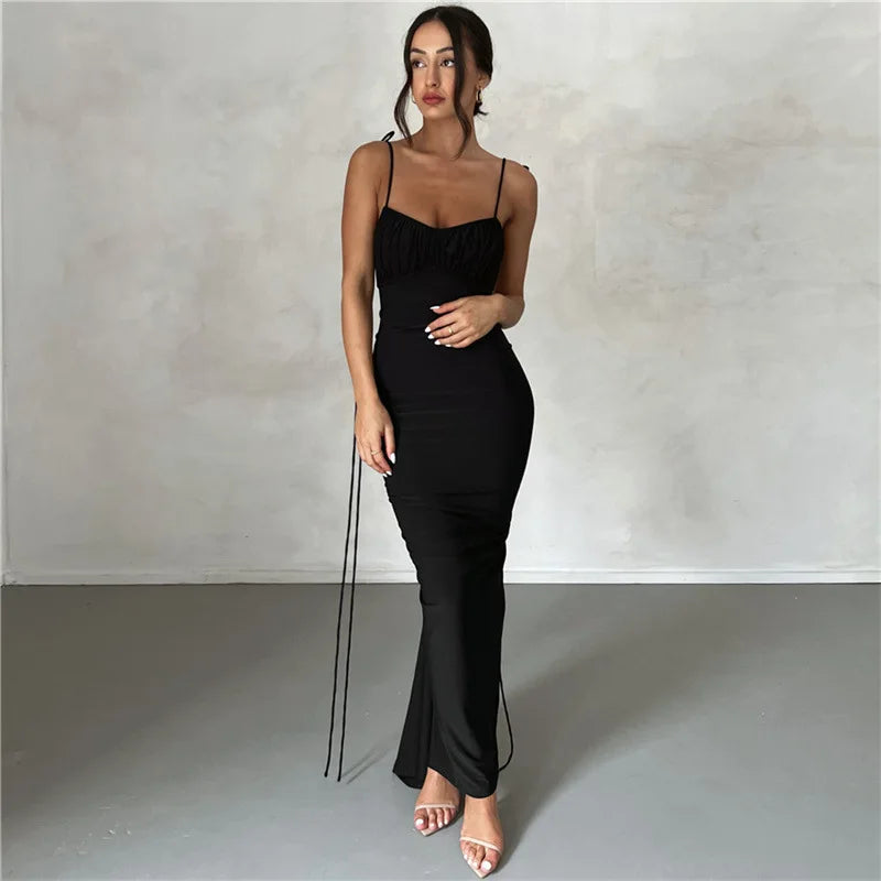 Summer sexy pleated solid color strap with perspective high slit backless sleeveless long skirt