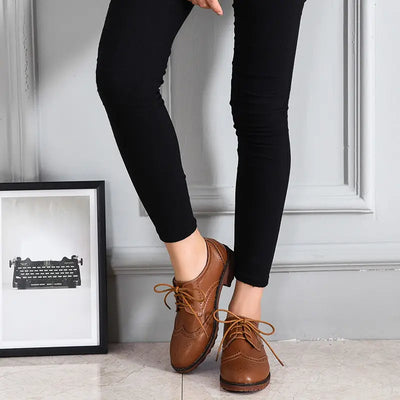 British style single shoes for women 2024 college style carved rough heeled leather shoes with student straps Oxford shoes
