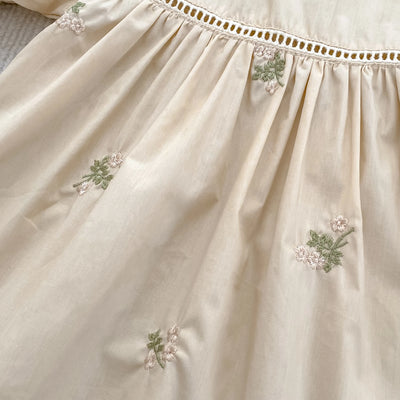 1-6Yrs Summer Girls Dress Embroider Lace Collar Kids Girls Dress Pure Cotton Thin Short Sleeved Children Girls Princess Dress ﻿