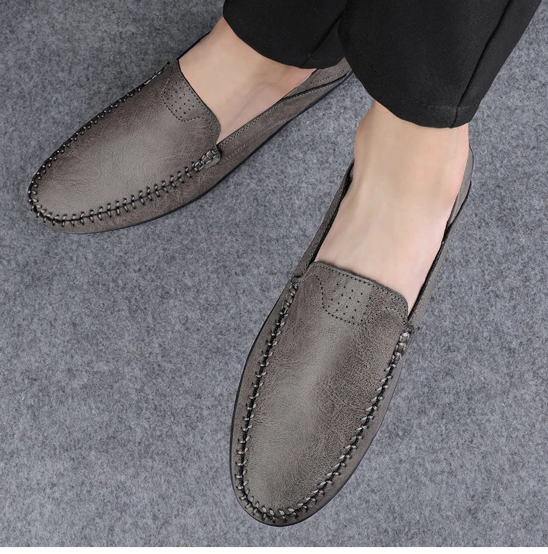 2023 Genuine Leather Mens Loafers Moccasins Shoes Designer Men Casual Handmade Formal Slip on Male Boat Shoes Zapatillas Hombre
