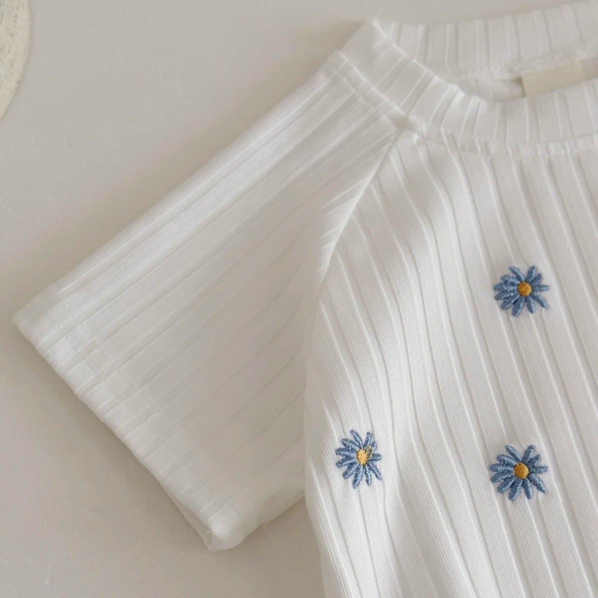 Summer New Newborn Baby Girl Clothes Summer Romper Short-Sleeved Home Clothing Jumpsuit Flower Embroidery Toddler Bodysuit