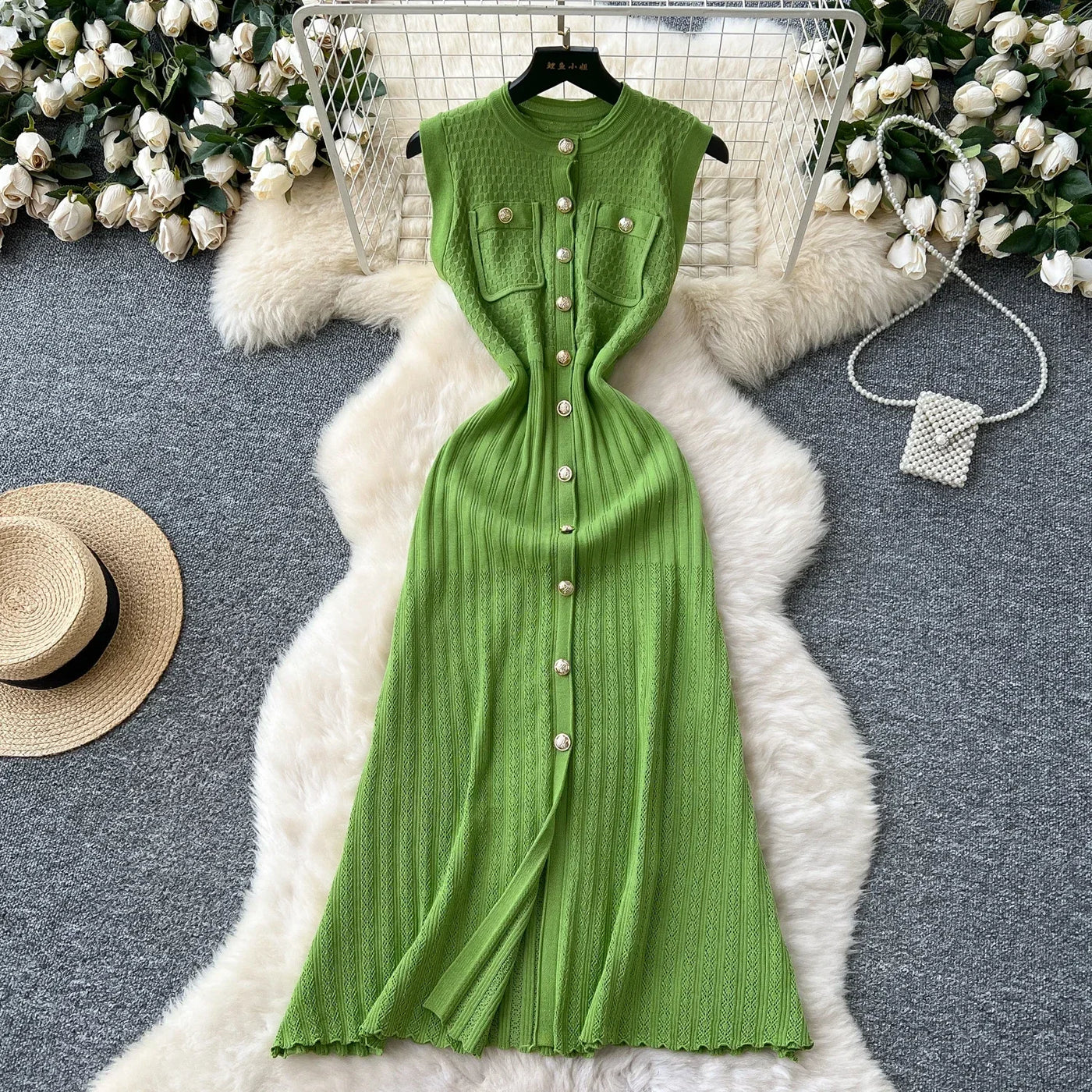 Women's Round Neck Sleeveless Dress Single-breasted Chic Elasticated Waist Slim Long Skirt   New High Quality Knitted Dress