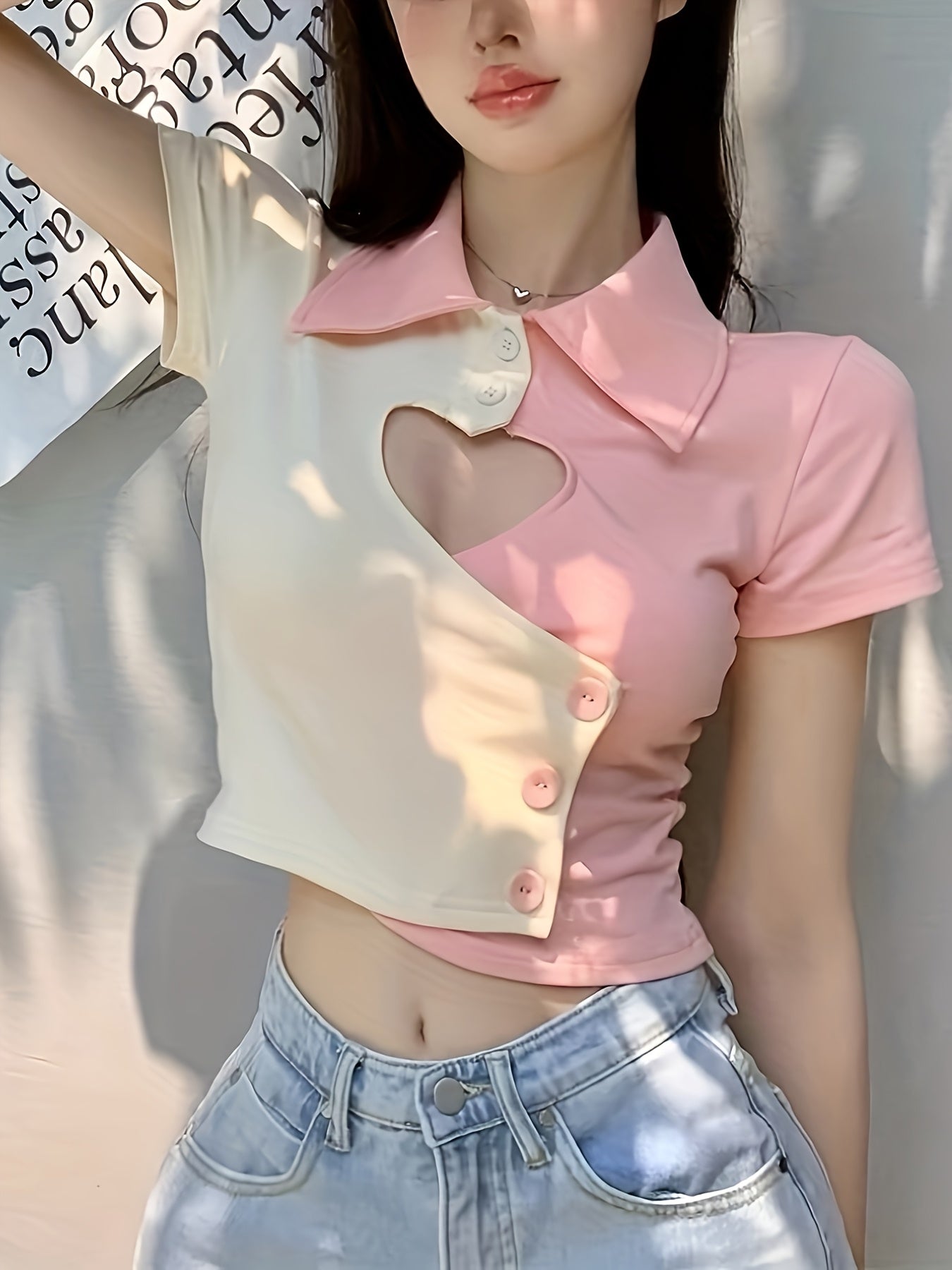 [Summer Chic Shirt] Stretchy Polyester Women's Heart Cut-Out Color-Block Shirt | Short Sleeve Top with Waist Accent, Summer Casual Chic Blouse