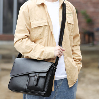 Genuine Leather Unisex Crossbody Messenger Bag - Sleek Minimalist Design with Adjustable Strap, Multiple Compartments & Metal Hardware, Black for Men & Women, Casual & Professional Use, Versatile Travel Purse | Korean Fashion