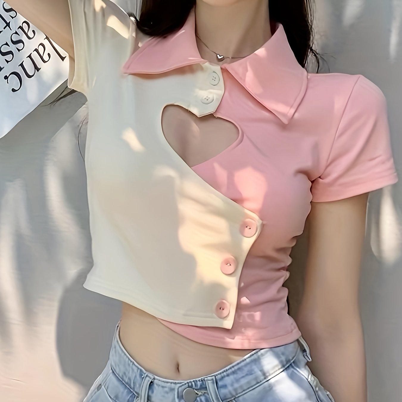 [Summer Chic Shirt] Stretchy Polyester Women's Heart Cut-Out Color-Block Shirt | Short Sleeve Top with Waist Accent, Summer Casual Chic Blouse