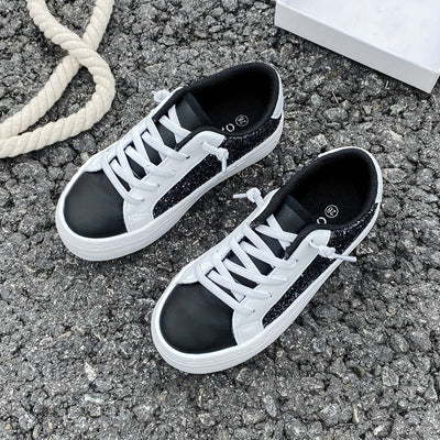 Different Shoe Sizes Have Different Numbers Of Eyelets. White Canvas Shoes For Babies, Mid-top Sneakers, Children's Canvas Shoes, Korean Version Of Simple Boys' And Girls' Shoes, Fashionable Low-top Casual Lace-up Track Shoes