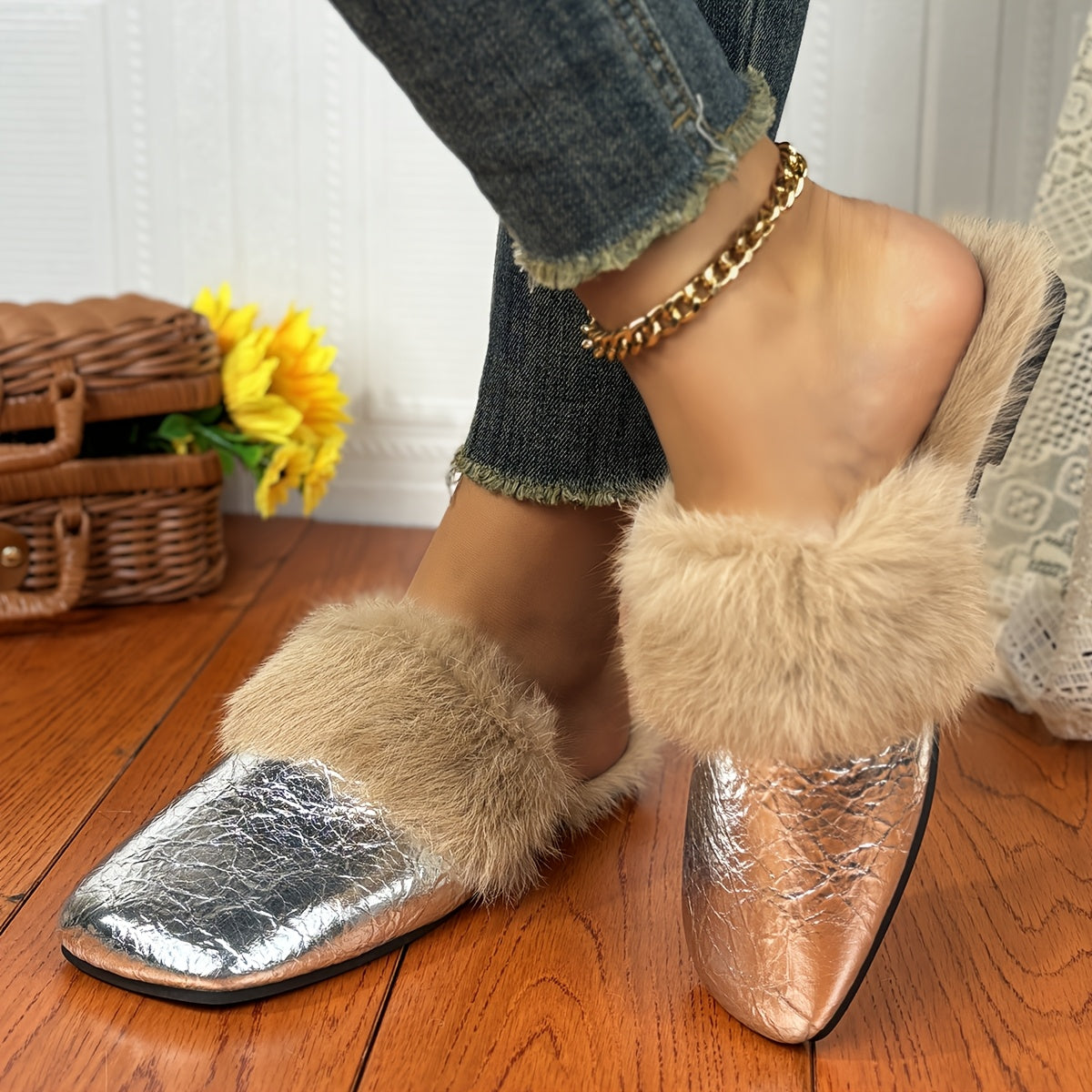 Versatile Korean Style Furry Square Head Flat Slippers - Women's Shoes for Outdoor and Indoor Wear xyns-2866