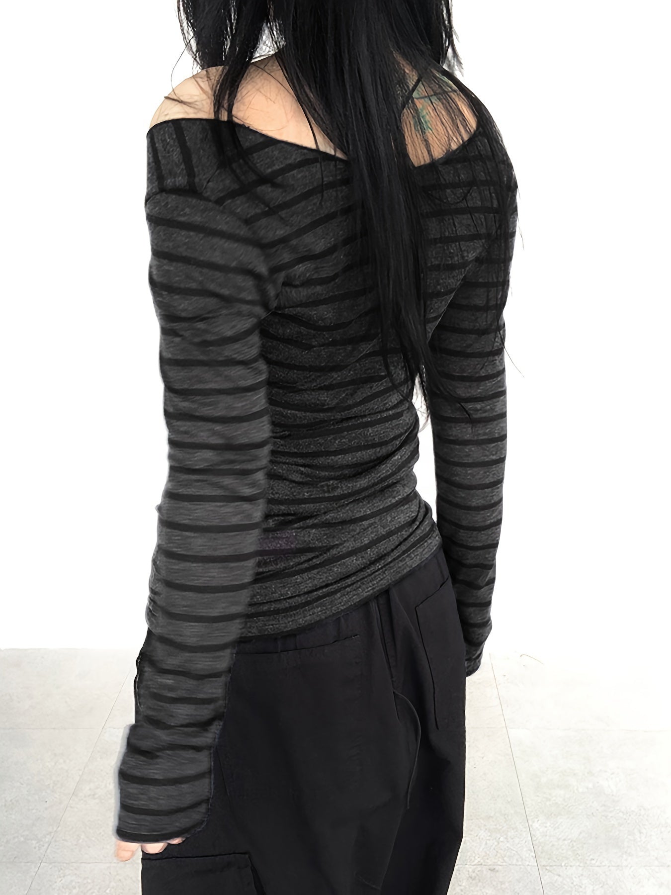 Japanese and Korean Special Targeted Elegant Basic Large Round Neck Slimming Long Sleeve Striped Top