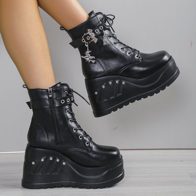 Women's Slip-On Chunky platform boots - Punk-chic ankle boots with non-slip rubber outsole, Faux Cover Shoes for Everyday & special events - Easy Slip-On Closure (Black), Wide Width Boots for Women, Womens Footwear, Woman Hig