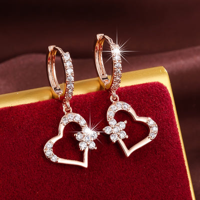 A Pair Of Delicate Korean-style Fashionable, Niche, Cute Heart-shaped Earrings, Versatile Ear Accessories.