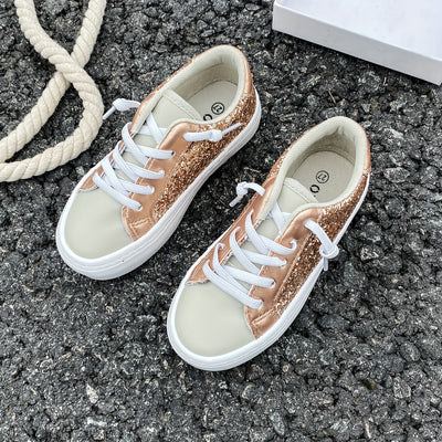 Different Shoe Sizes Have Different Numbers Of Eyelets. White Canvas Shoes For Babies, Mid-top Sneakers, Children's Canvas Shoes, Korean Version Of Simple Boys' And Girls' Shoes, Fashionable Low-top Casual Lace-up Track Shoes