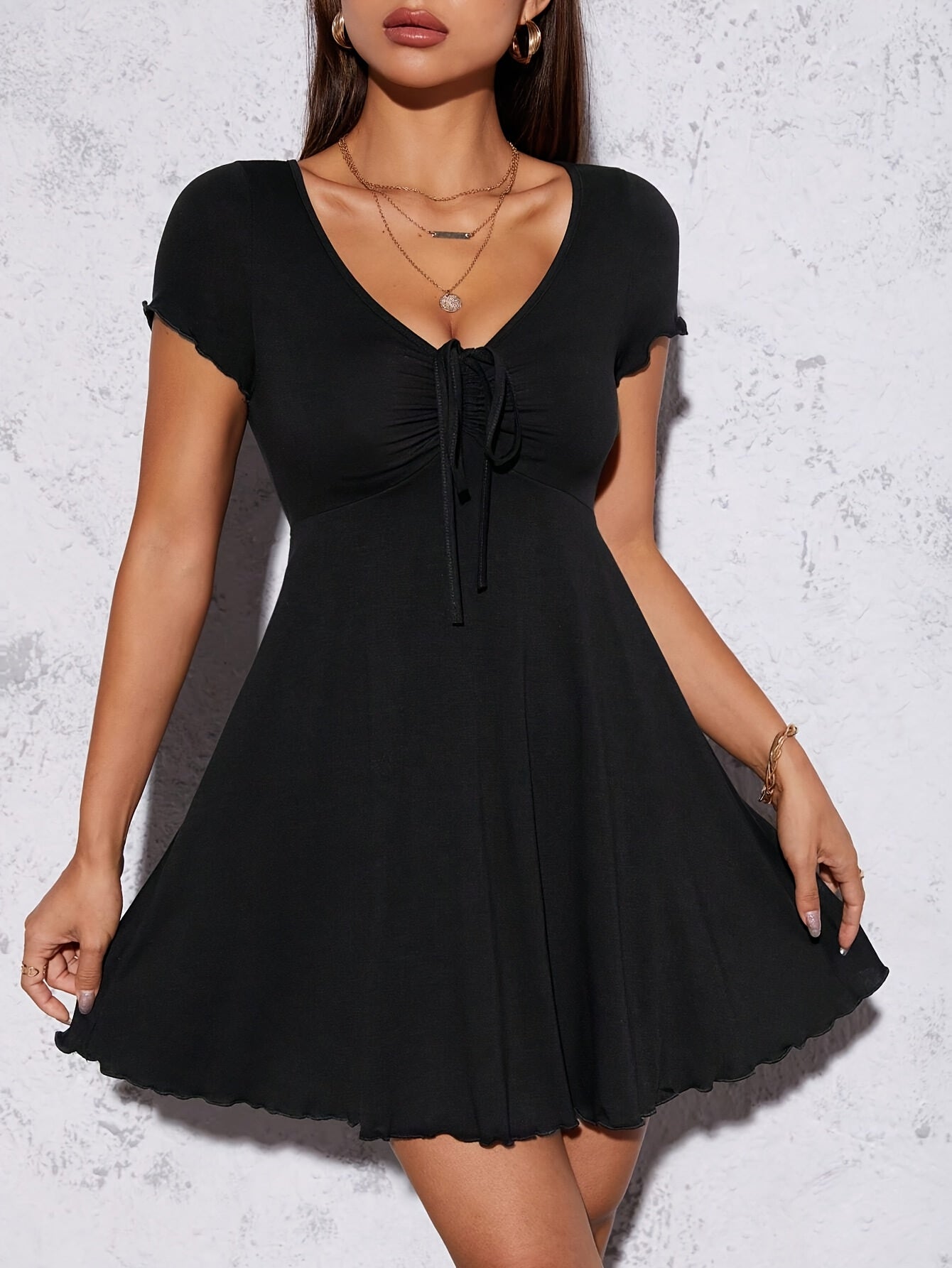 Elegant Women'S Summer Knit Dress - Slim Fit, V-Neck, Short Sleeve with Front Knot Detail, Black, Perfect for Casual or Stylish Outfits